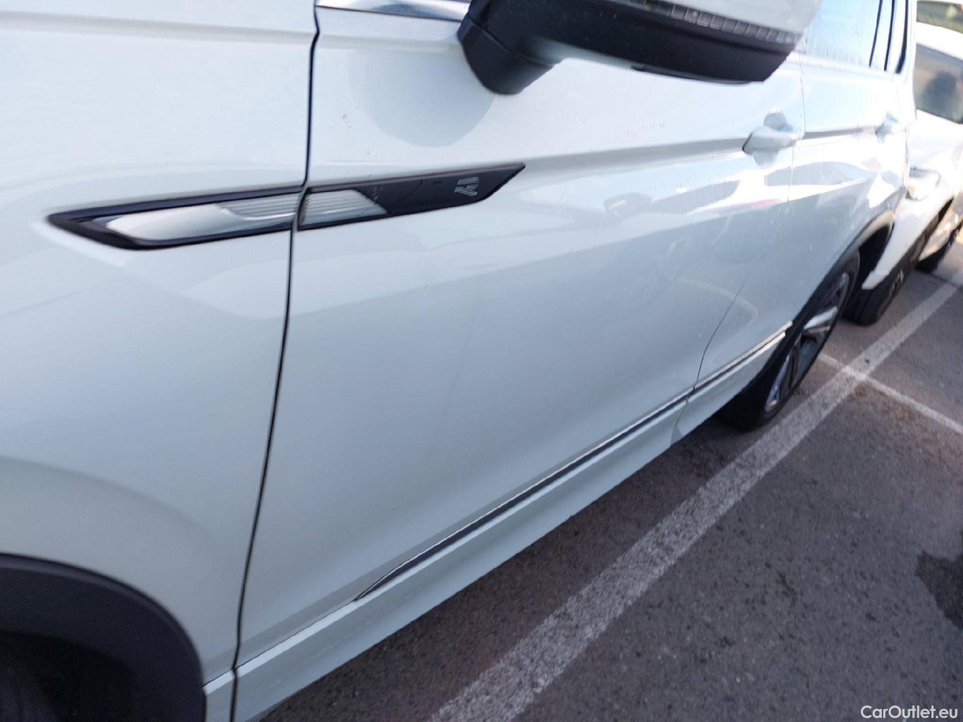  Volkswagen  Tiguan  R-Line 2.0 TDI 150CV AT7 E6d #6