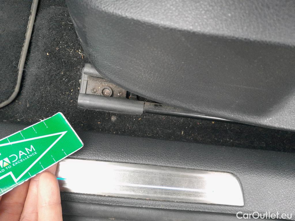  Volkswagen  Golf  VOLKSWAGEN / 2016 / 5P / berlina con portón GTE 1.4 TSI e-Power 150kW (204CV) DSG #12