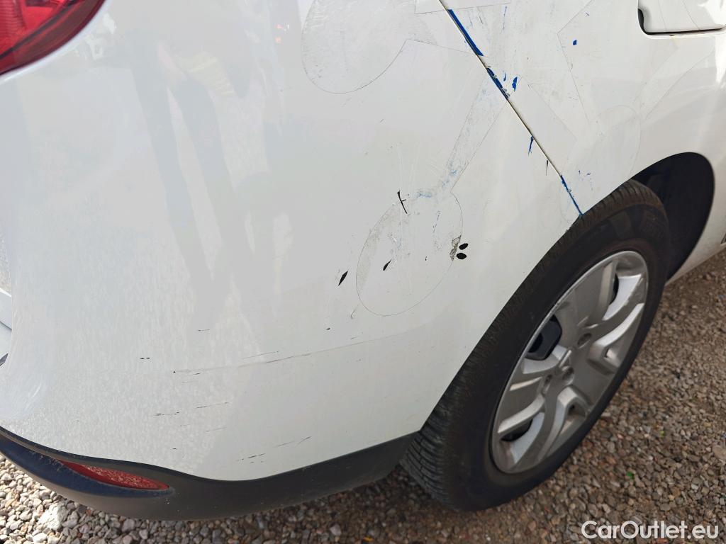  Dacia  Lodgy DACIA  / 2012 / 5P / monovolumen compacto Comfort Blue dCi 70kW (95CV) 7Pl - 18 #47