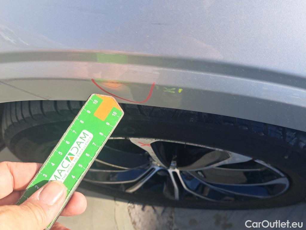  Volvo  V60 VOLVO  / 2018 / 5P / familiar 2.0 B3 (G) Momentum Pro Auto #50