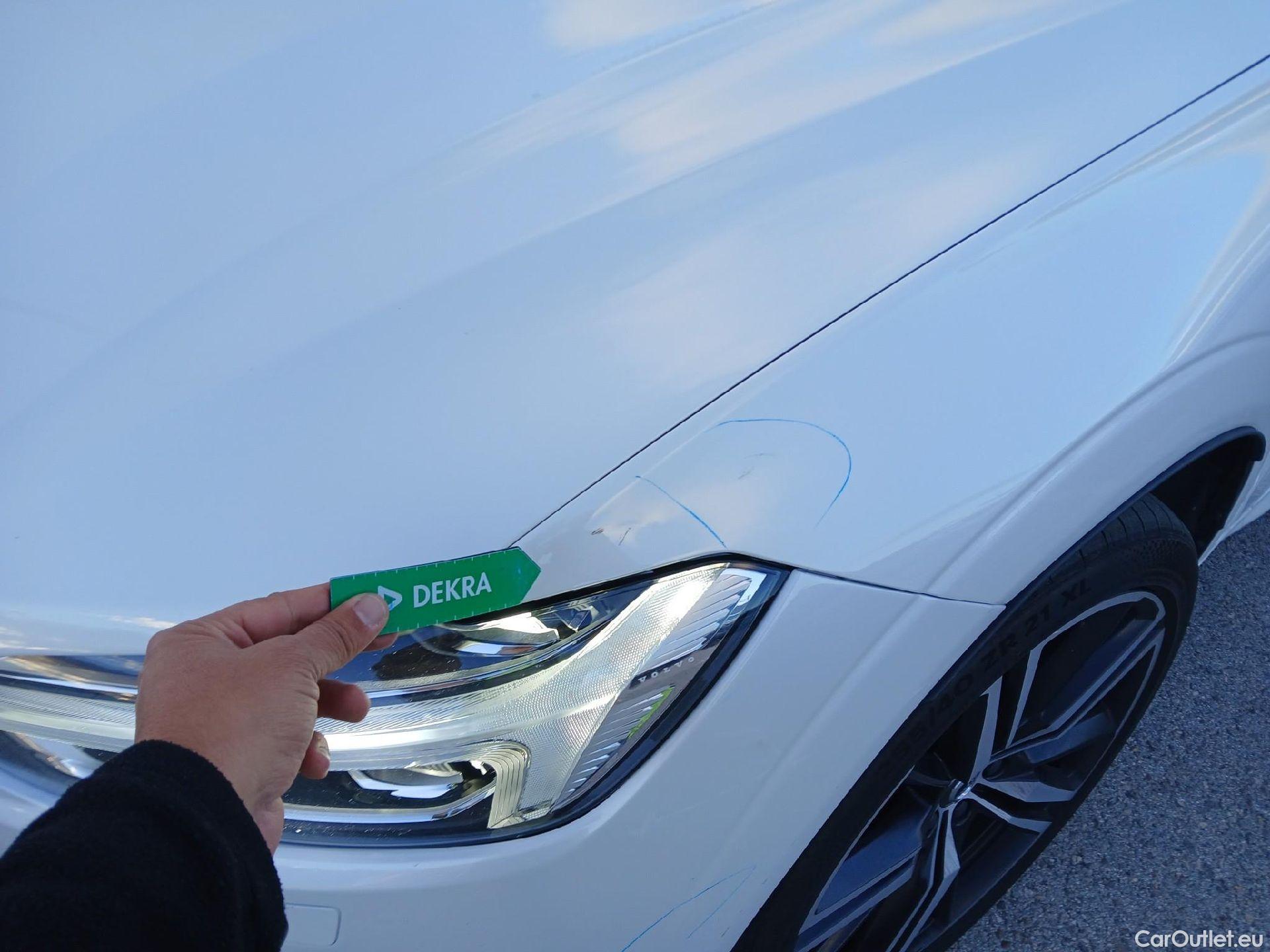  Volvo  XC60 VOLVO  / 2017 / 5P / todoterreno 2.0 T5 AWD R-Design Auto #10