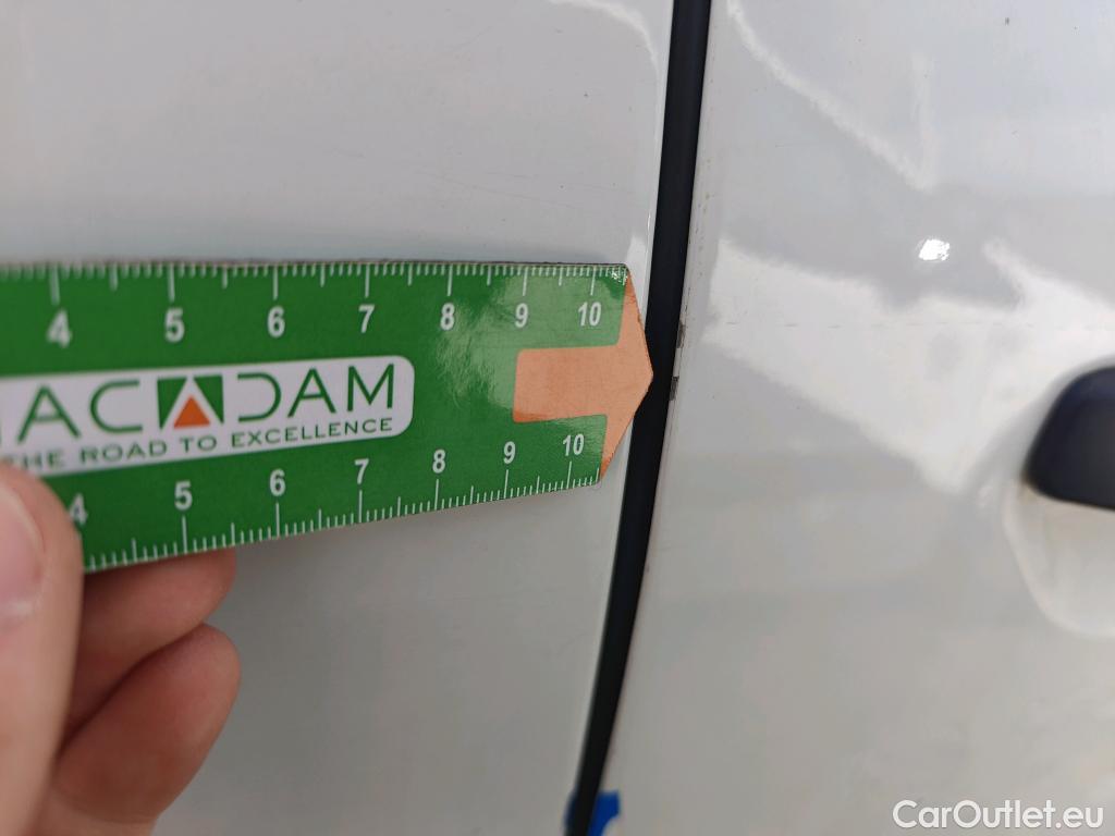  Dacia  Lodgy DACIA  / 2012 / 5P / monovolumen compacto Comfort Blue dCi 70kW (95CV) 7Pl - 18 #10