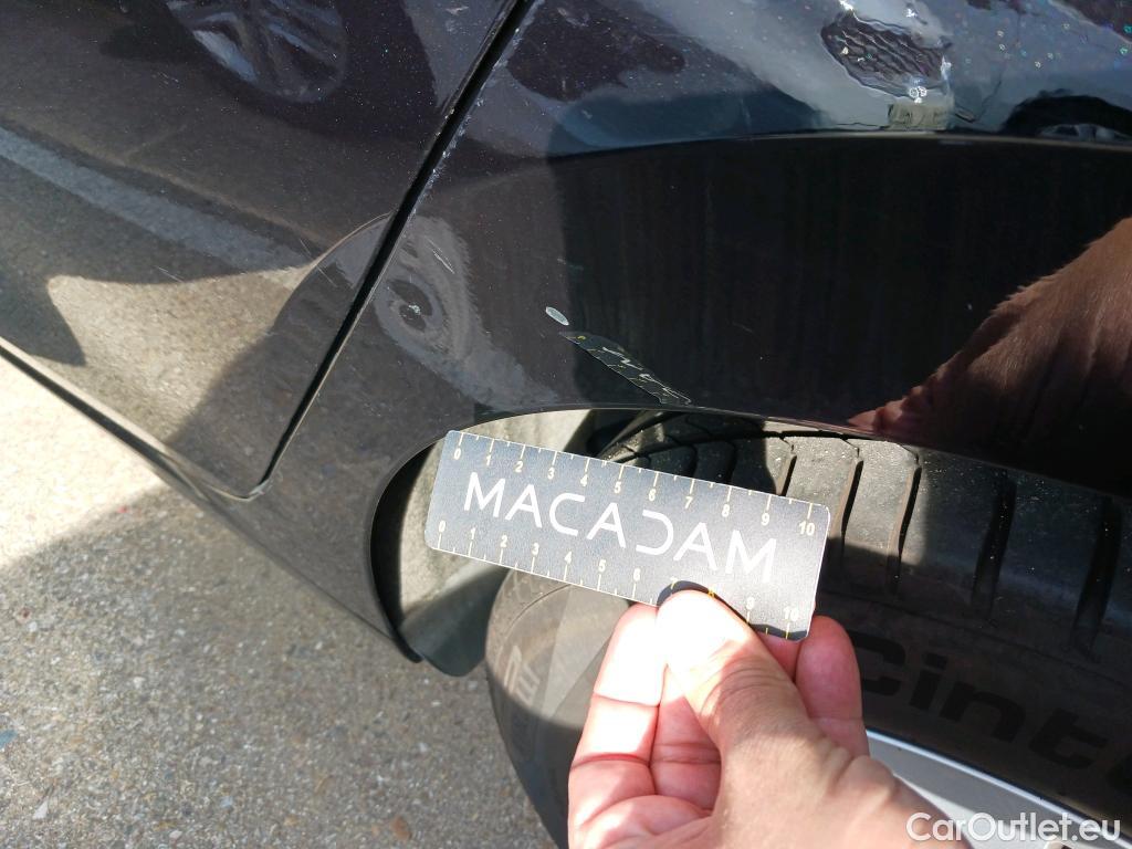  Volkswagen  Golf  VOLKSWAGEN / 2020 / 5P / familiar Life 2.0 TDI 85kW (115CV) DSG Variant #9