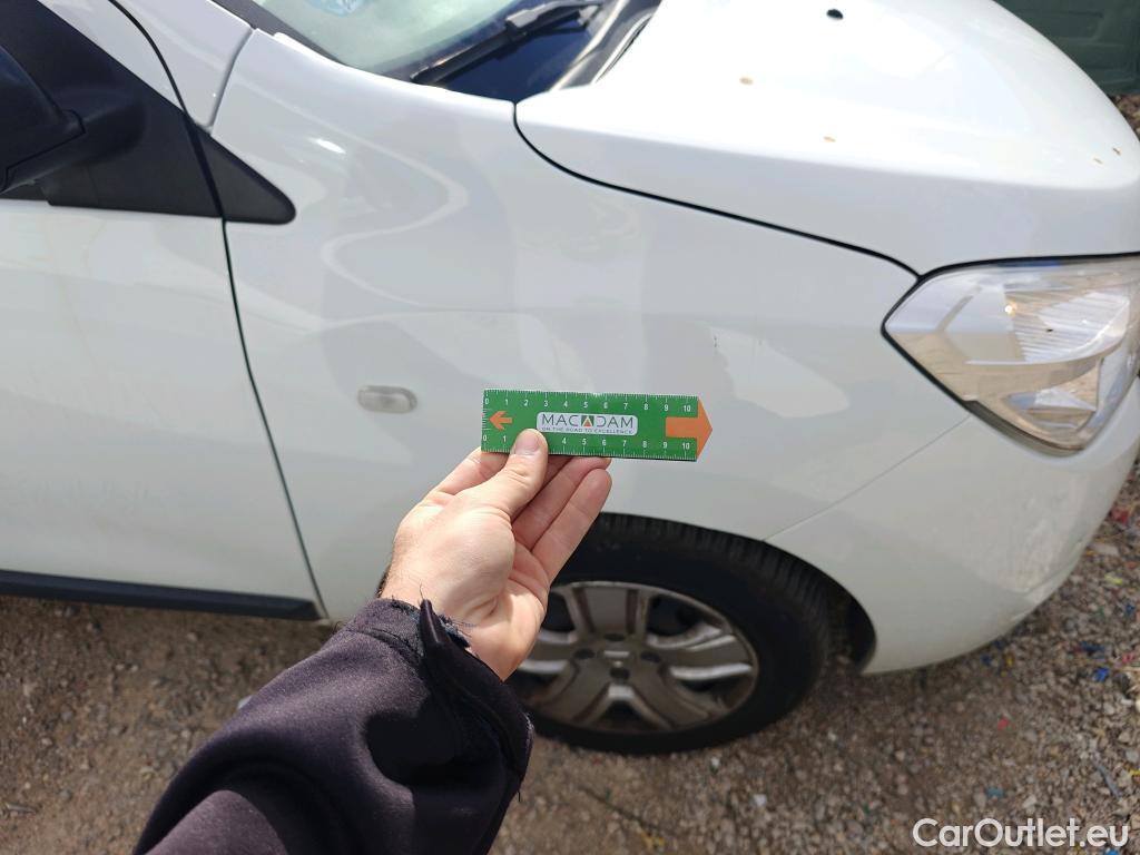  Dacia  Lodgy DACIA  / 2012 / 5P / monovolumen compacto Comfort Blue dCi 70kW (95CV) 7Pl - 18 #61