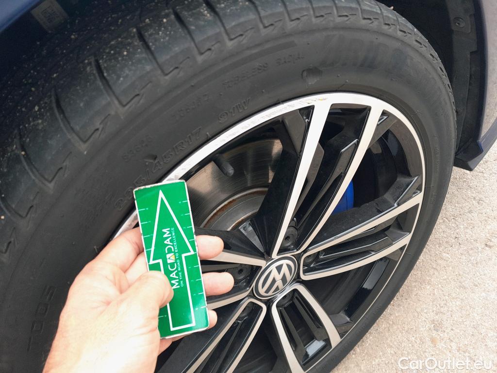  Volkswagen  Golf  VOLKSWAGEN / 2016 / 5P / berlina con portón GTE 1.4 TSI e-Power 150kW (204CV) DSG #22