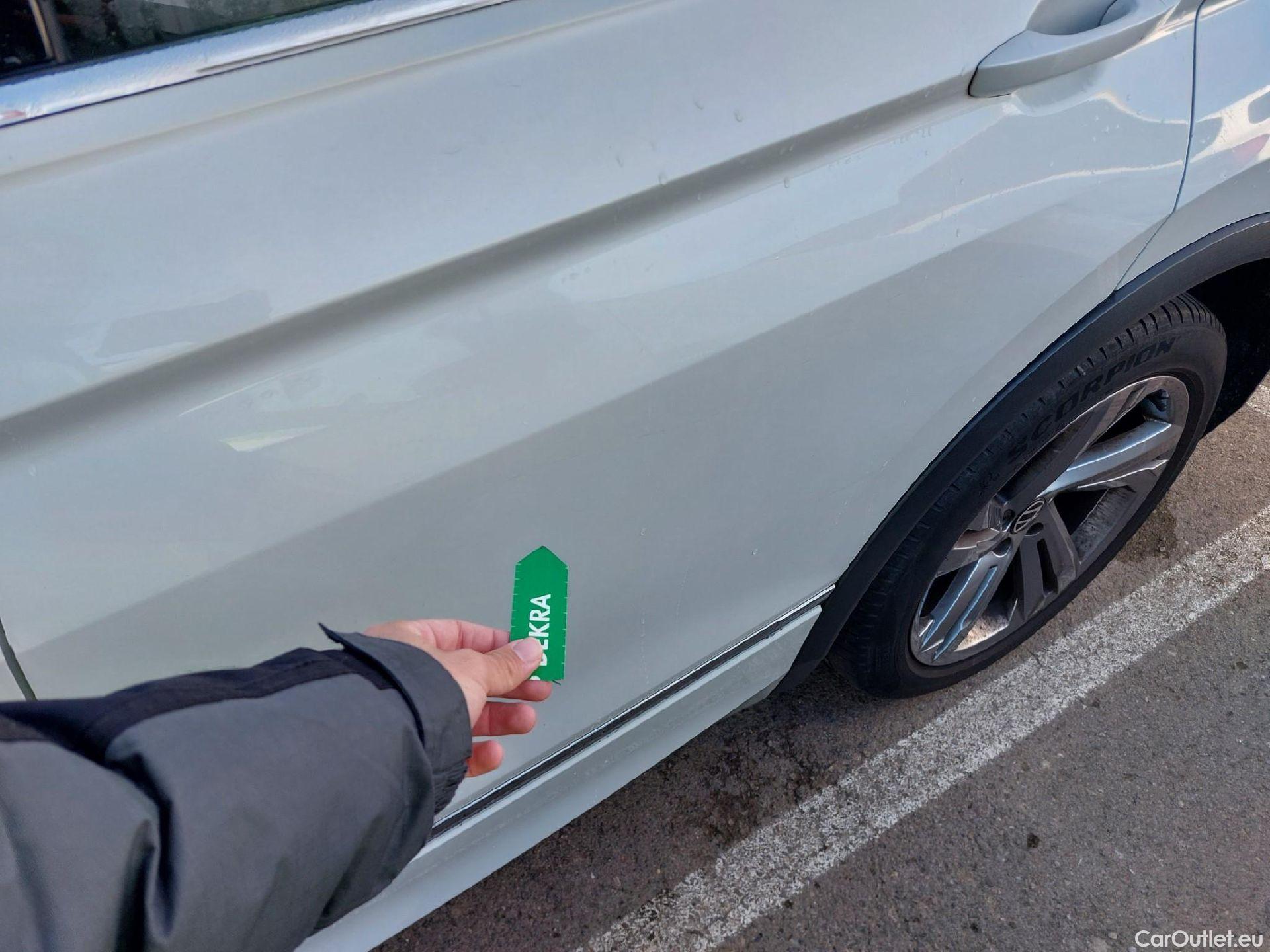  Volkswagen  Tiguan  R-Line 2.0 TDI 150CV AT7 E6d #7