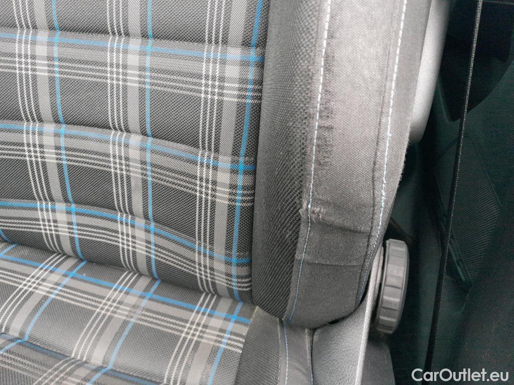  Volkswagen  Golf  VOLKSWAGEN / 2016 / 5P / berlina con portón GTE 1.4 TSI e-Power 150kW (204CV) DSG #13