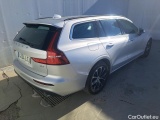  Volvo  V60 VOLVO  / 2018 / 5P / familiar 2.0 B3 (G) Momentum Pro Auto #2