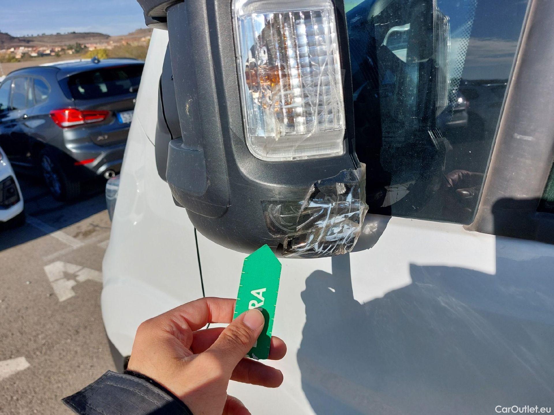  Opel  Movano OPEL  / 2021 / 4P / Furgón Base L2H2 3.5T 2.2 BHDi 88kW #11