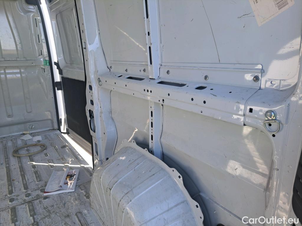  Opel  Movano  C HKa L2H2 3 5t Edition (verstärkt) 140CV MT6 E6d  #7