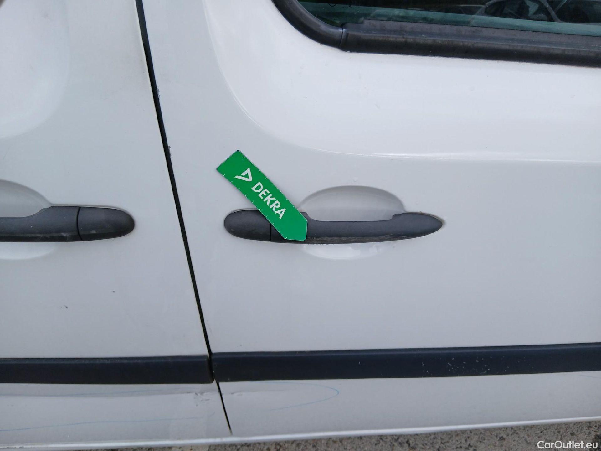  Renault  Kangoo  II Profesional 1.5 dCi 70CV MT5 E4 #46