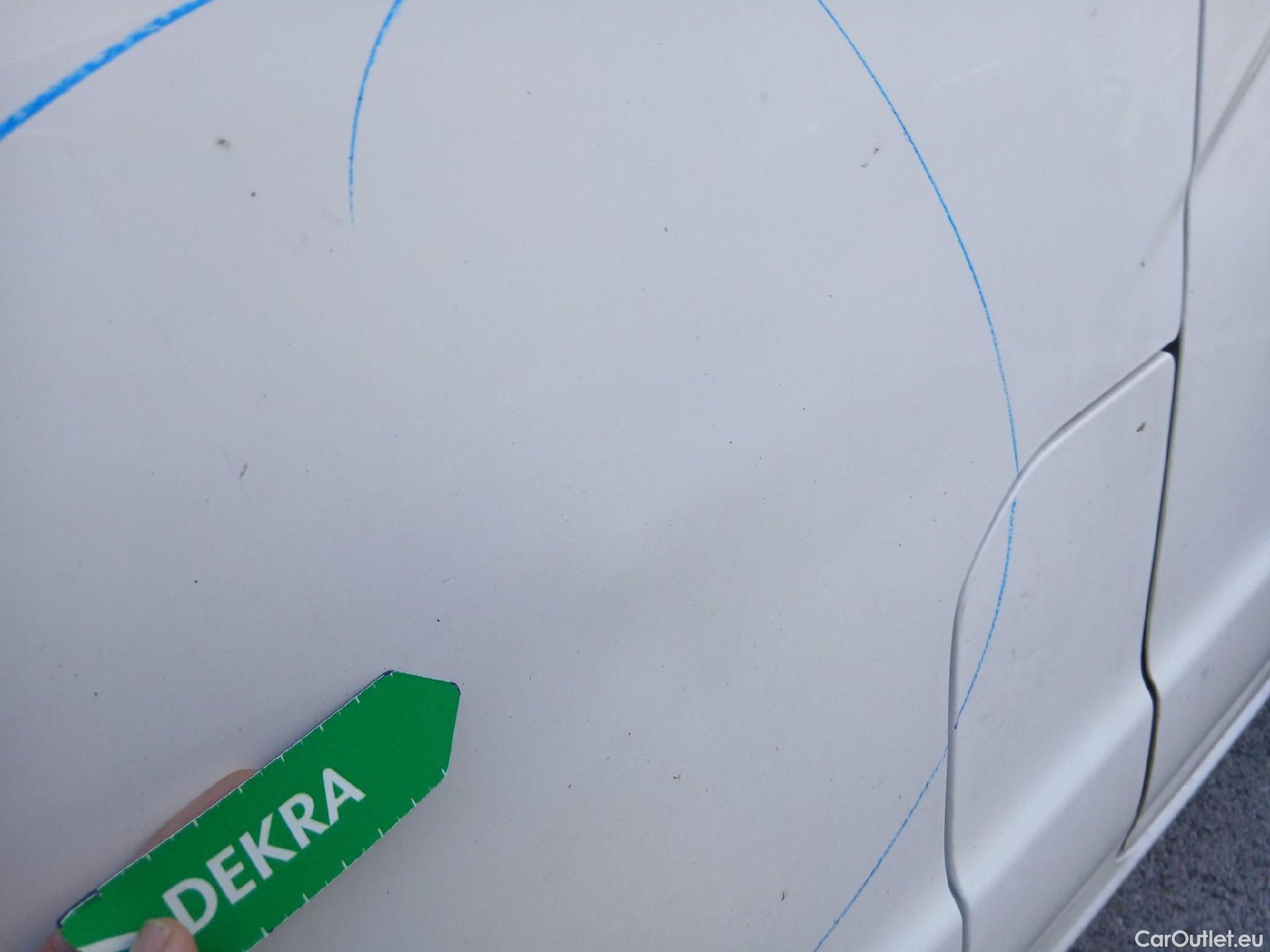  Nissan  NV200 NISSAN  / 2009 / 5P / combi Combi 5 1.5dCi 66kW (90CV) AC COMFORT #11