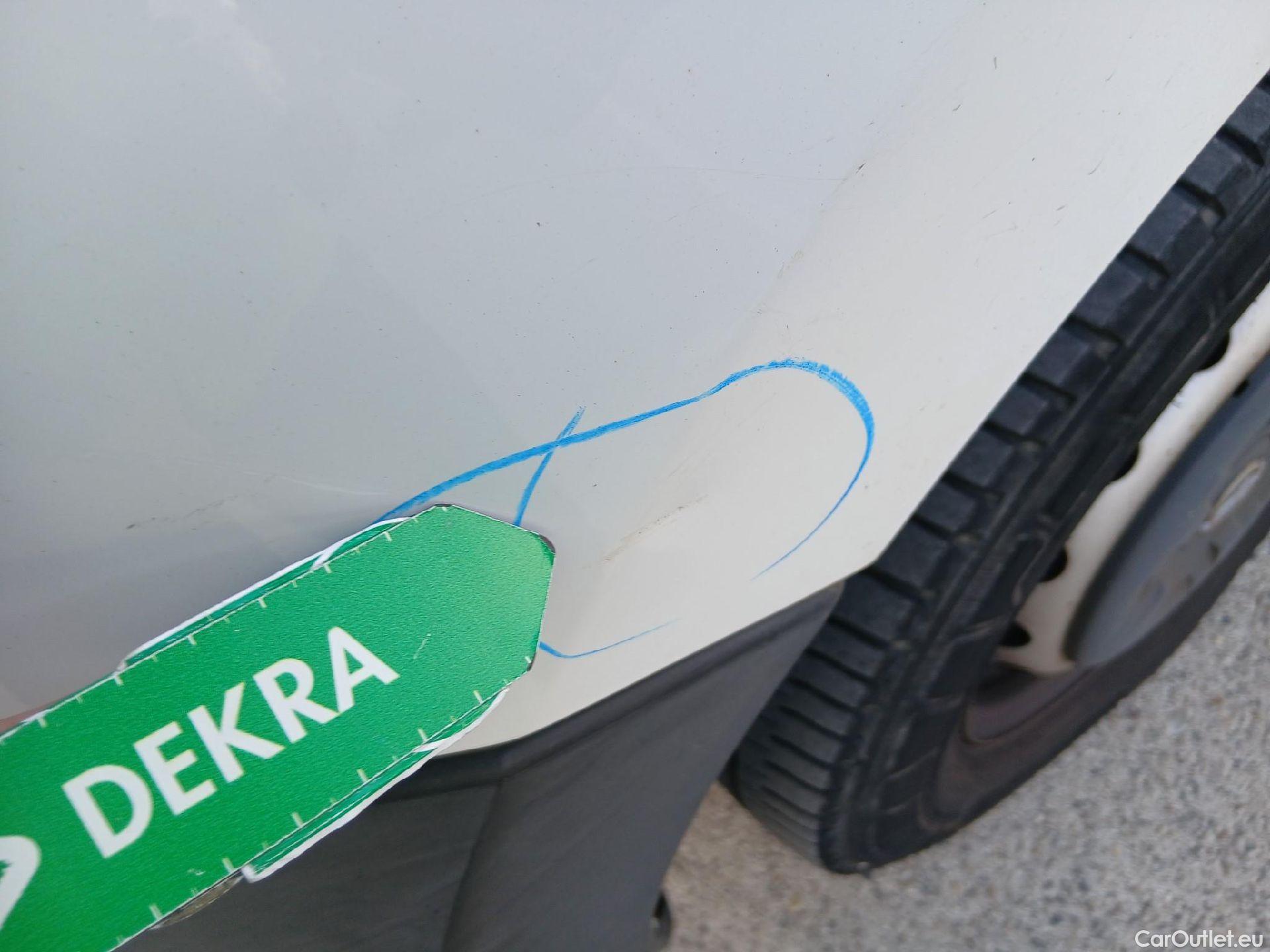  Opel  Movano OPEL  / 2010 / 4P / furgón 2.3 CDTI 96kW (130CV) L2 H2 F 3.5t #28