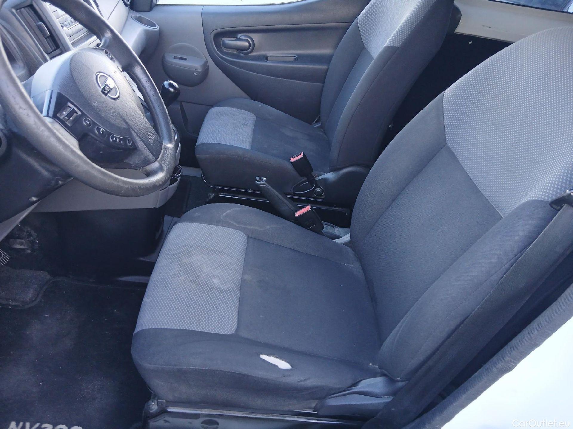  Nissan  NV200 NISSAN  / 2009 / 5P / combi Combi 5 1.5dCi 66kW (90CV) AC COMFORT #32