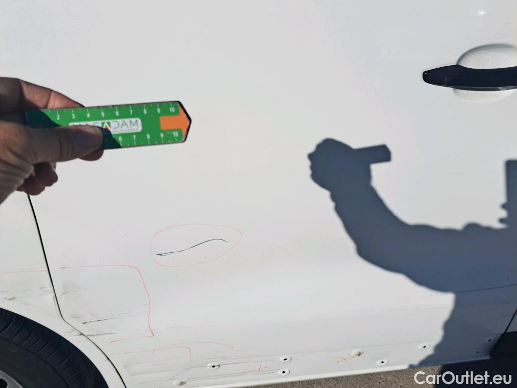  Peugeot  Expert PEUGEOT  / 2016 / 4P / combi Combi BlueHDi 100 S&S Compact #39