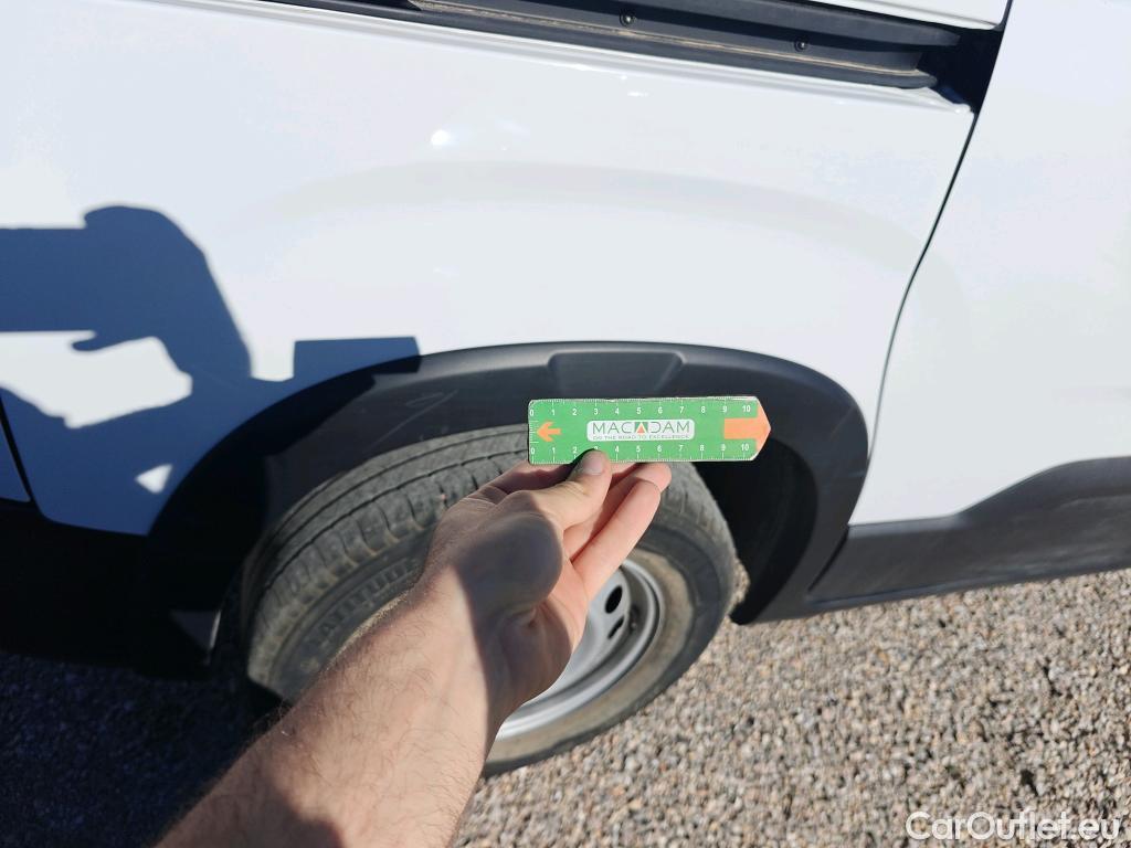  Peugeot  RIFTER PEUGEOT  / 2018 / 5P / combi Active Pack Business Std. BlueHDi 100 #61