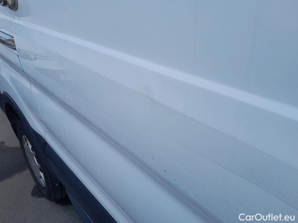  Ford  Transit FORD  / 2013 / 4P / furgón 350 96kW L2H2 Van Trend FWD MHEV #16