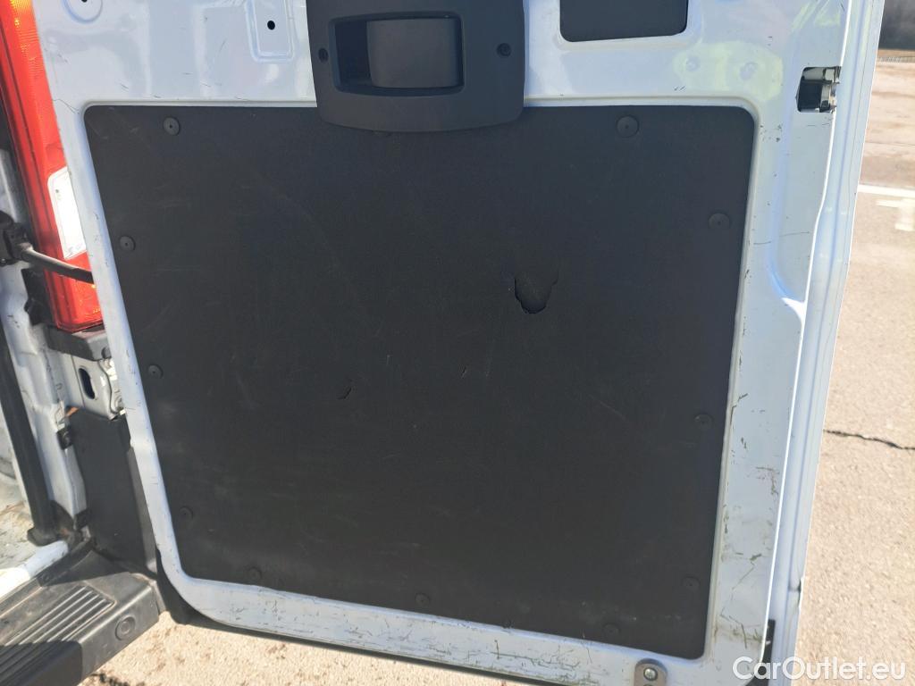  Opel  Movano  C HKa L2H2 3 5t Edition (verstärkt) 140CV MT6 E6d  #32