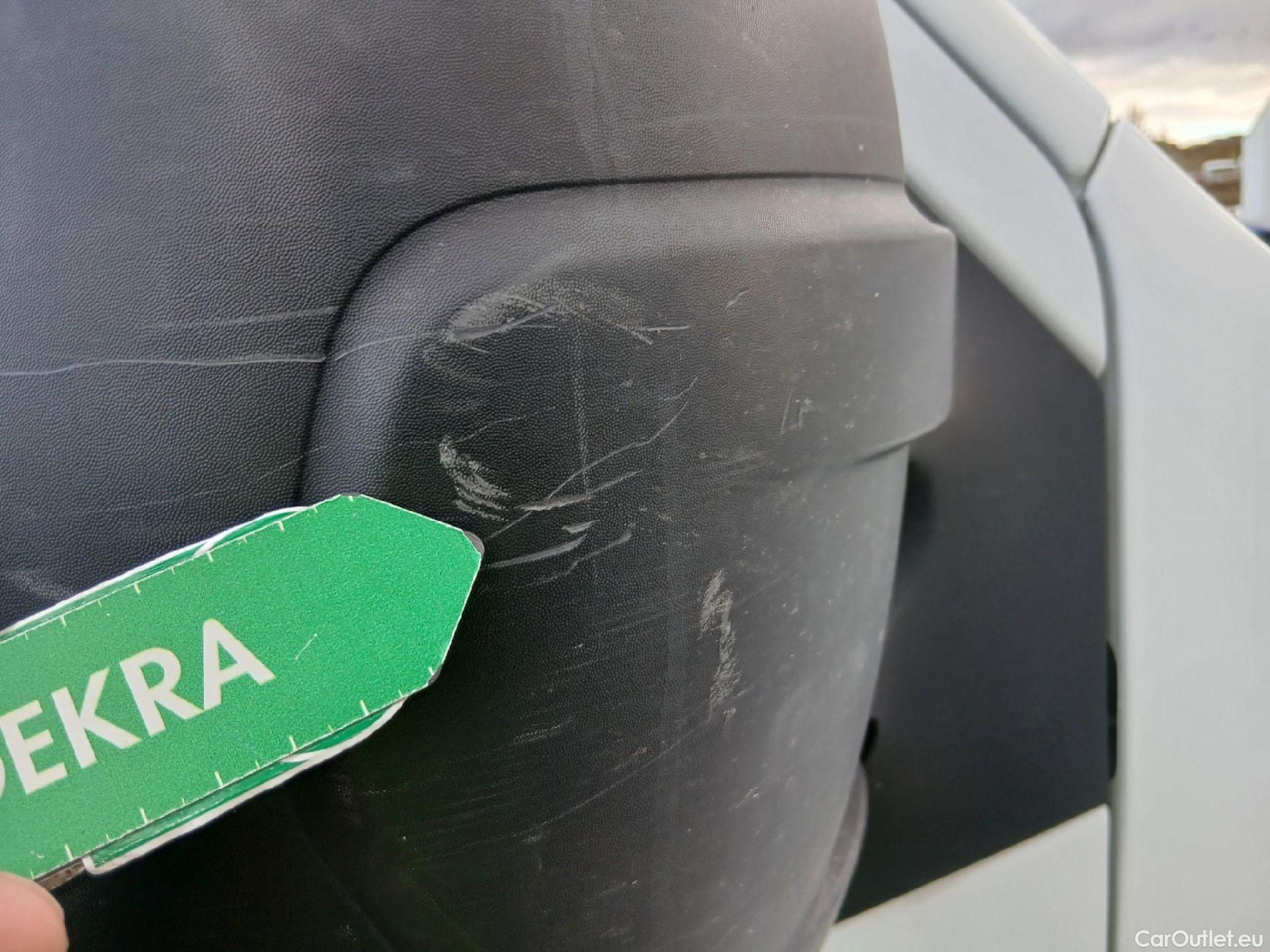  Opel  Movano OPEL  / 2010 / 4P / furgón 2.3 CDTI 96kW (130CV) L2 H2 F 3.5t #60