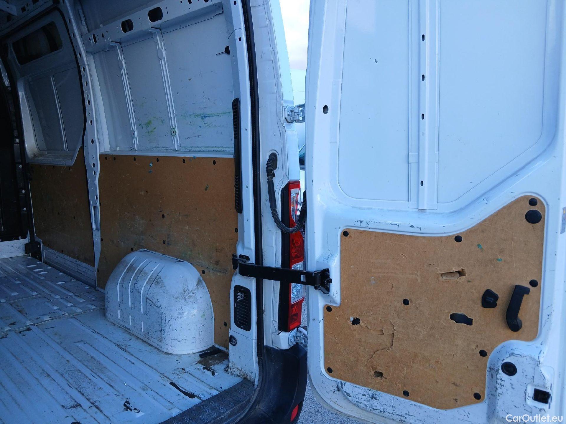  Opel  Movano OPEL  / 2010 / 4P / furgón 2.3 CDTI 96kW (130CV) L2 H2 F 3.5t #20