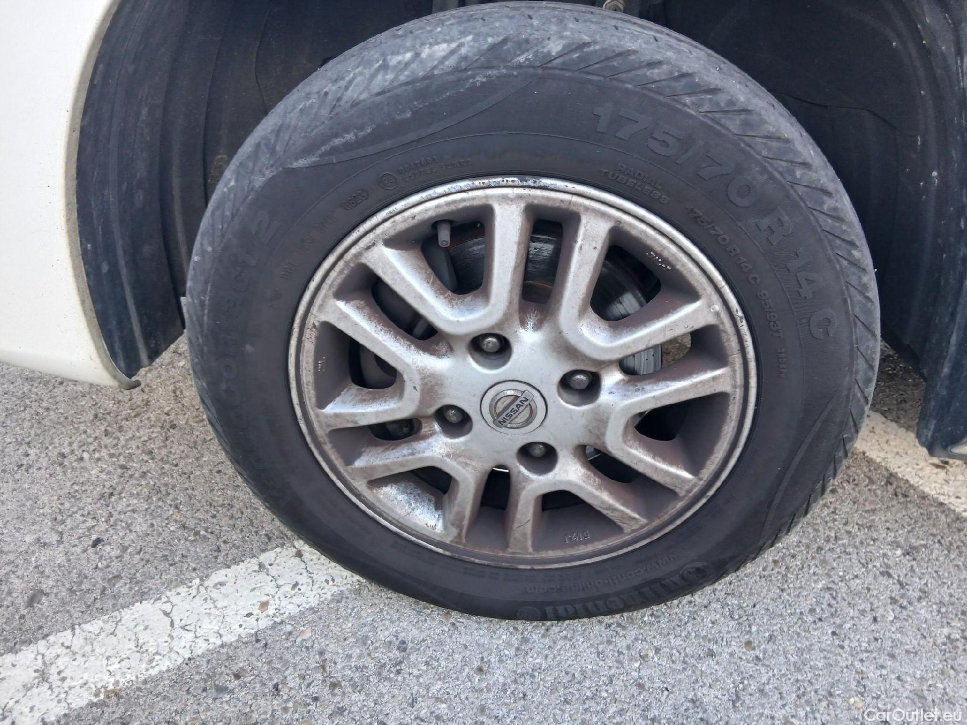  Nissan  NV200 NISSAN  / 2009 / 5P / combi Combi 5 1.5dCi 66kW (90CV) AC COMFORT #39