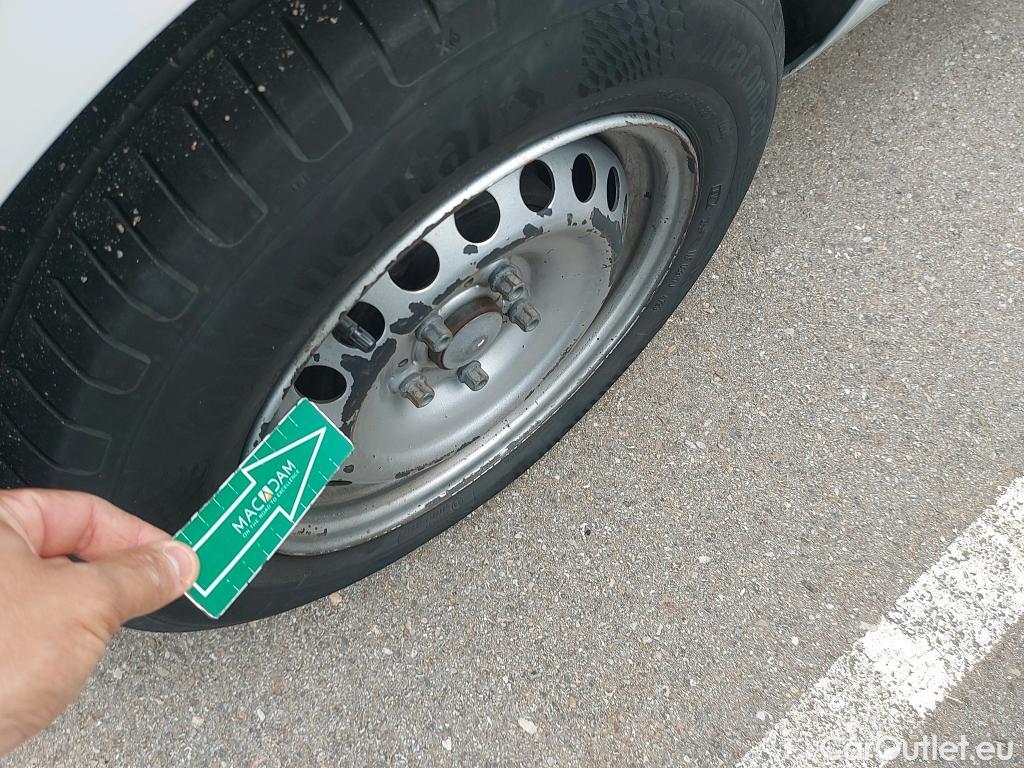  Renault  EXPRESS RENAULT  / 2021 / 4P / furgón derivado de turismo Confort 1.5 Blue dCi 70 kW (95 cv) #20