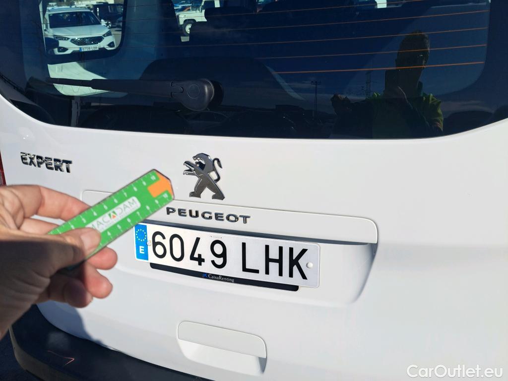  Peugeot  Expert PEUGEOT  / 2016 / 4P / combi Combi BlueHDi 100 S&S Compact #20