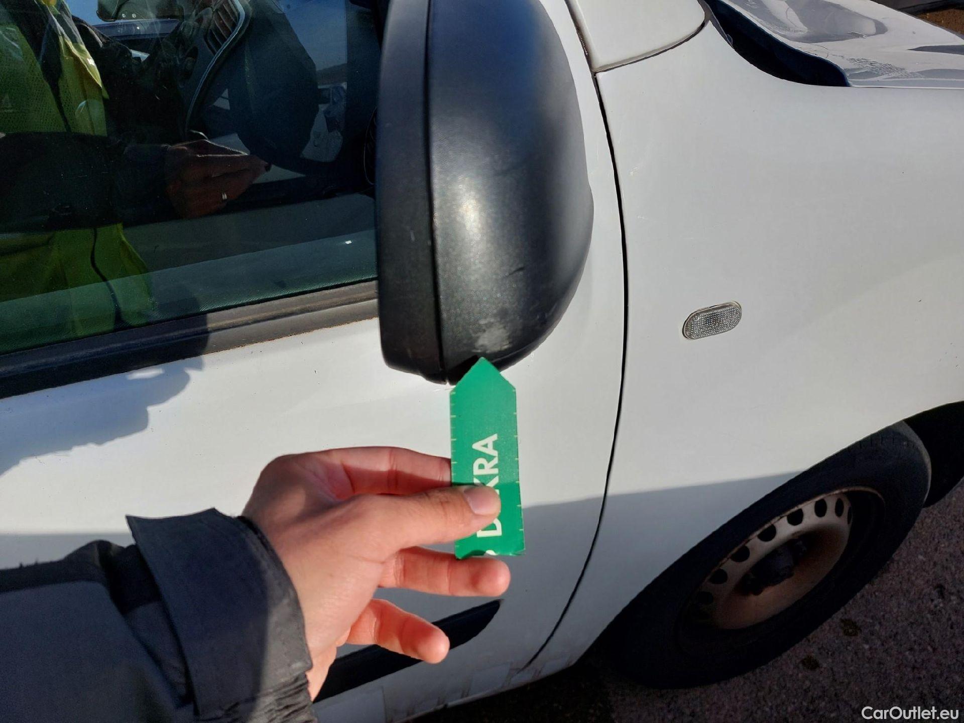  Renault  Kangoo RENAULT  Furgón/2013/3P/furgón derivado de turismo Profesional Blue dCi 70kW (95CV) #22