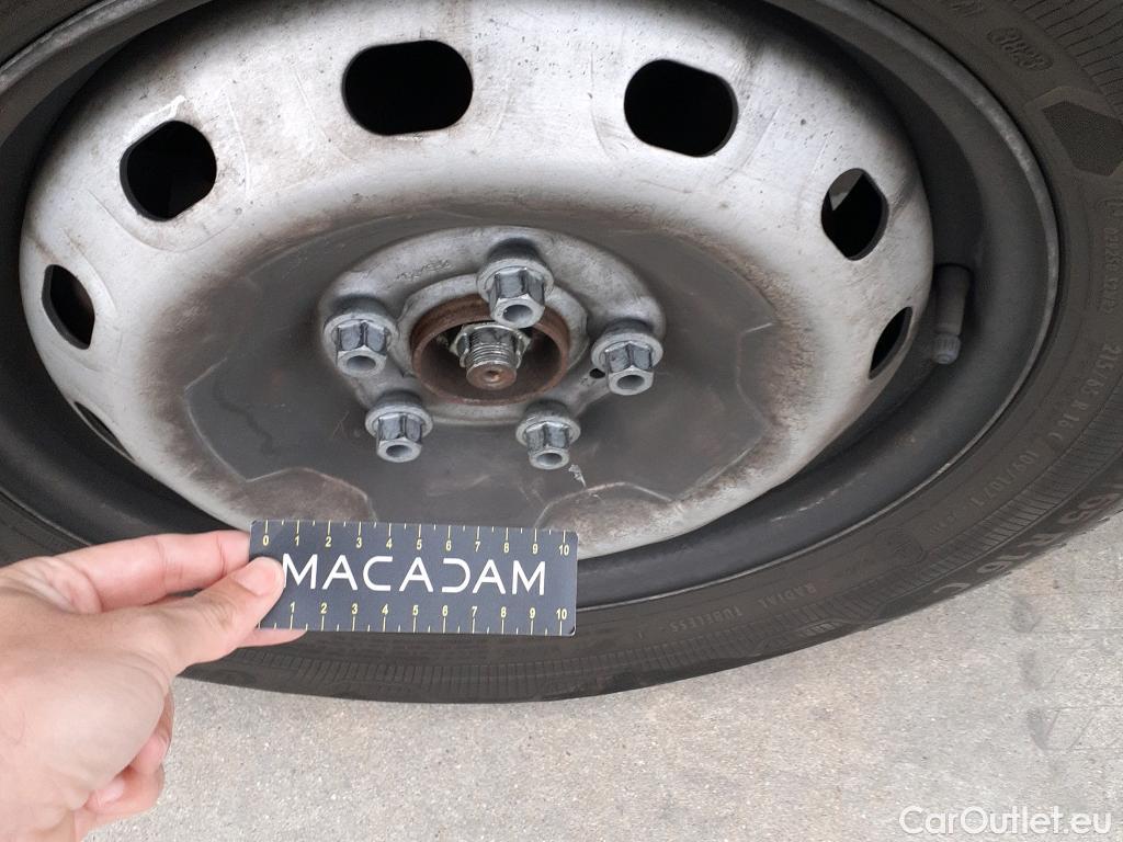  Renault  Trafic RENAULT  / 2019 / 4P / furgón Furgón 27 L1H1 Energy Blue dCi 70 kW- SS #72