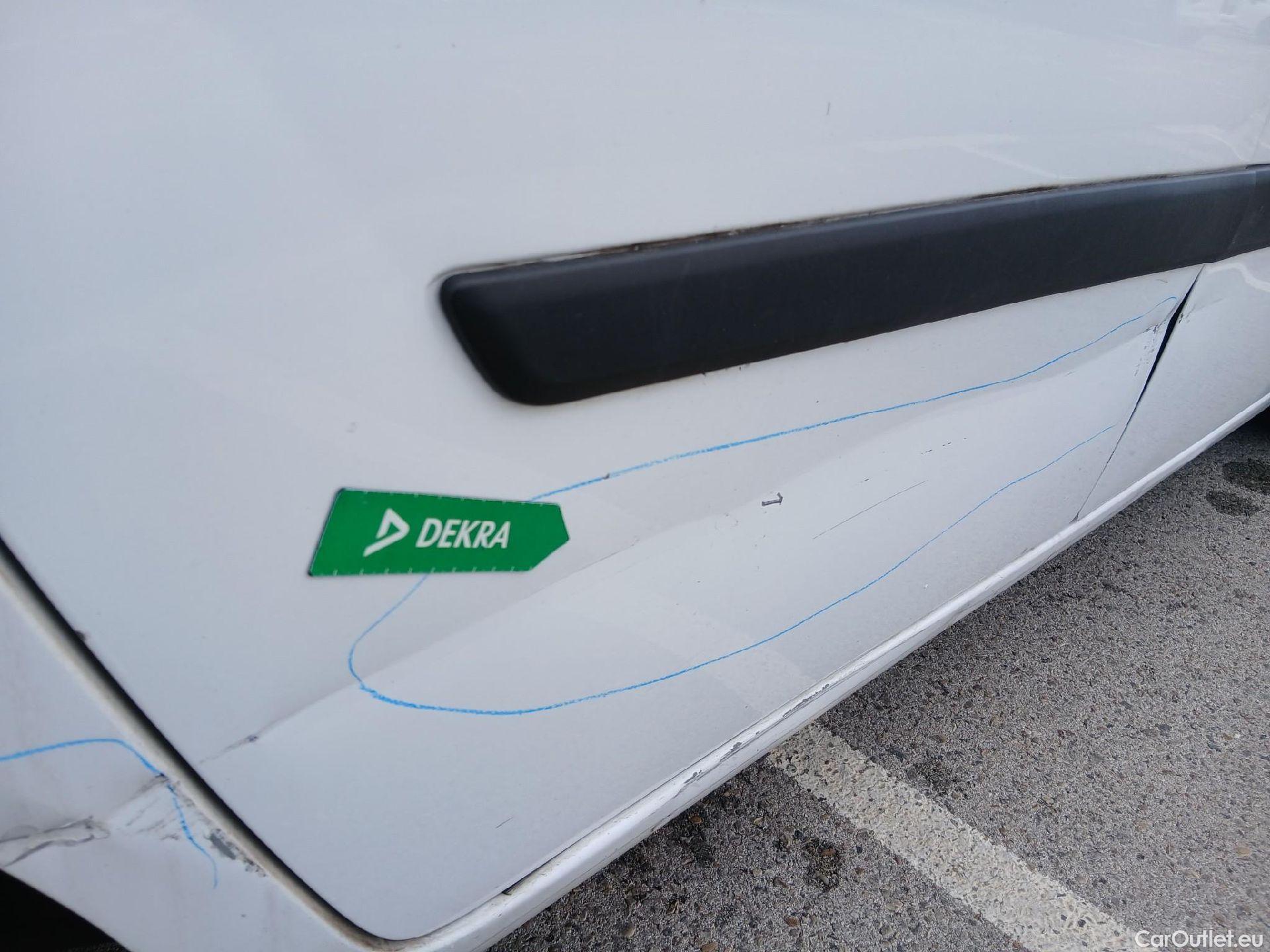  Renault  Kangoo  II Profesional 1.5 dCi 70CV MT5 E4 #39