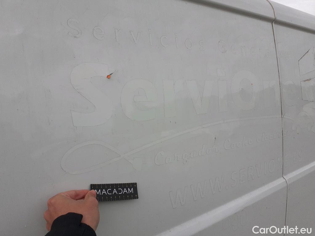  Renault  Trafic RENAULT  / 2019 / 4P / furgón Furgón 27 L1H1 Energy Blue dCi 70 kW- SS #41