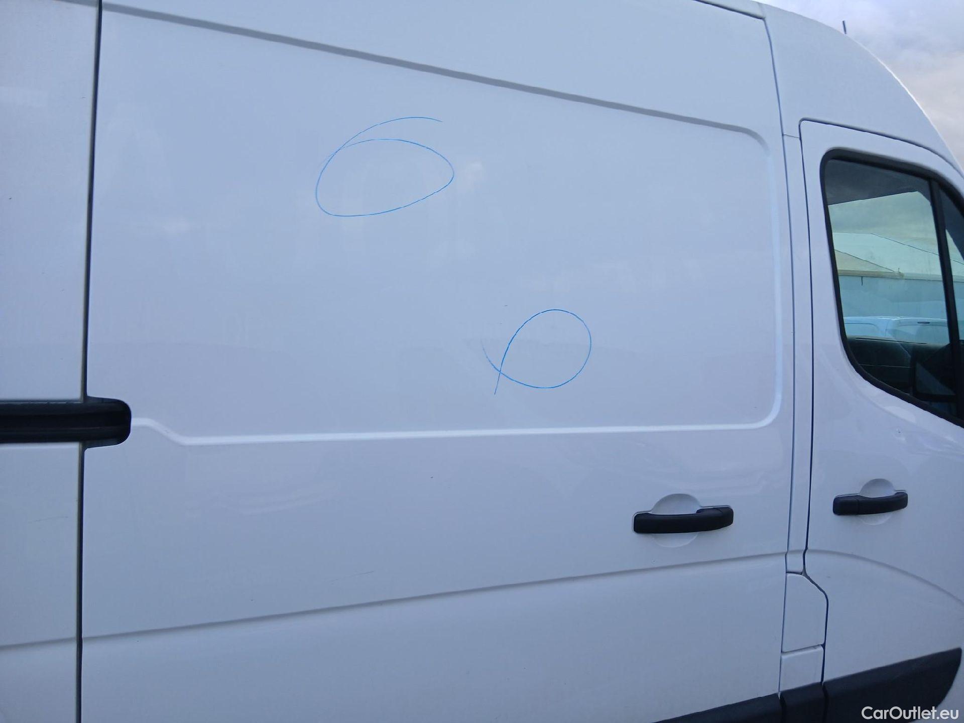  Opel  Movano OPEL  / 2010 / 4P / furgón 2.3 CDTI 96kW (130CV) L2 H2 F 3.5t #56