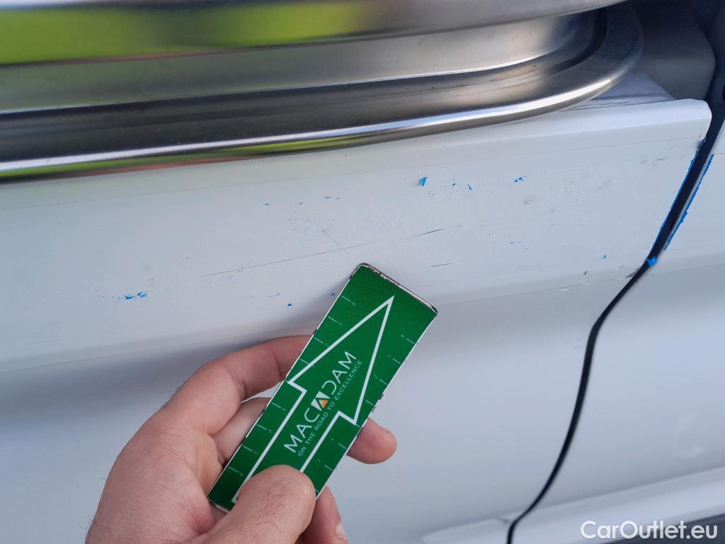  Ford  Transit FORD  / 2013 / 4P / furgón 350 96kW L2H2 Van Trend FWD MHEV #23