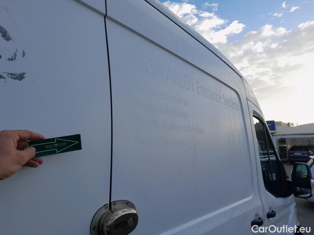  Ford  Transit FORD  / 2013 / 4P / furgón 350 96kW L2H2 Van Trend FWD MHEV #27