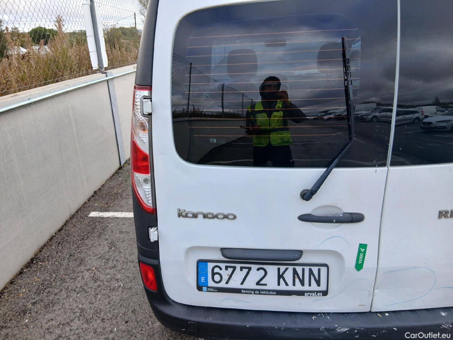  Renault  Kangoo  II Profesional 1.5 dCi 70CV MT5 E4 #25