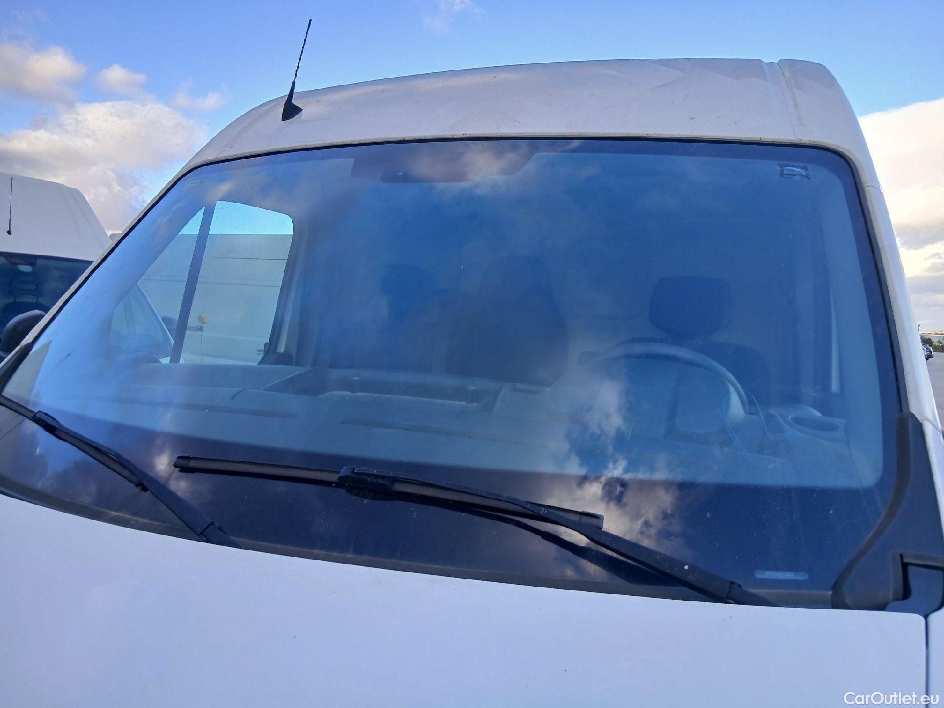  Opel  Movano OPEL  / 2010 / 4P / furgón 2.3 CDTI 96kW (130CV) L2 H2 F 3.5t #23