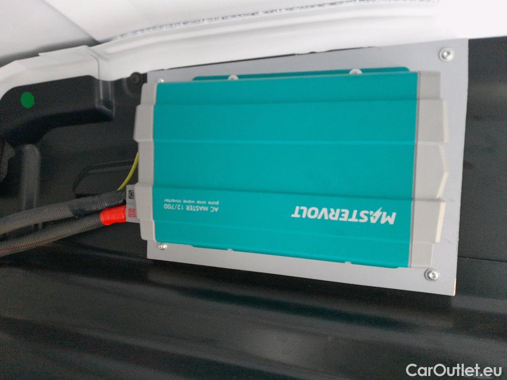  Ford  Transit FORD  / 2013 / 4P / furgón 350 96kW L2H2 Van Trend FWD MHEV #58