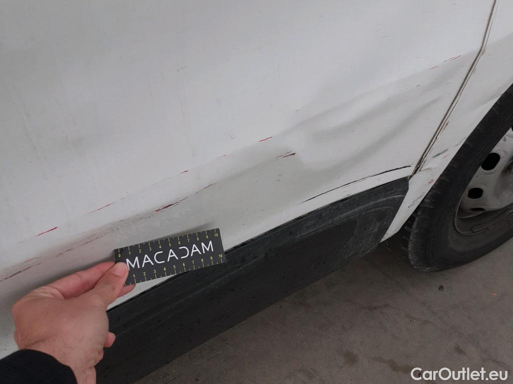  Renault  Trafic RENAULT  / 2019 / 4P / furgón Furgón 27 L1H1 Energy Blue dCi 70 kW- SS #9