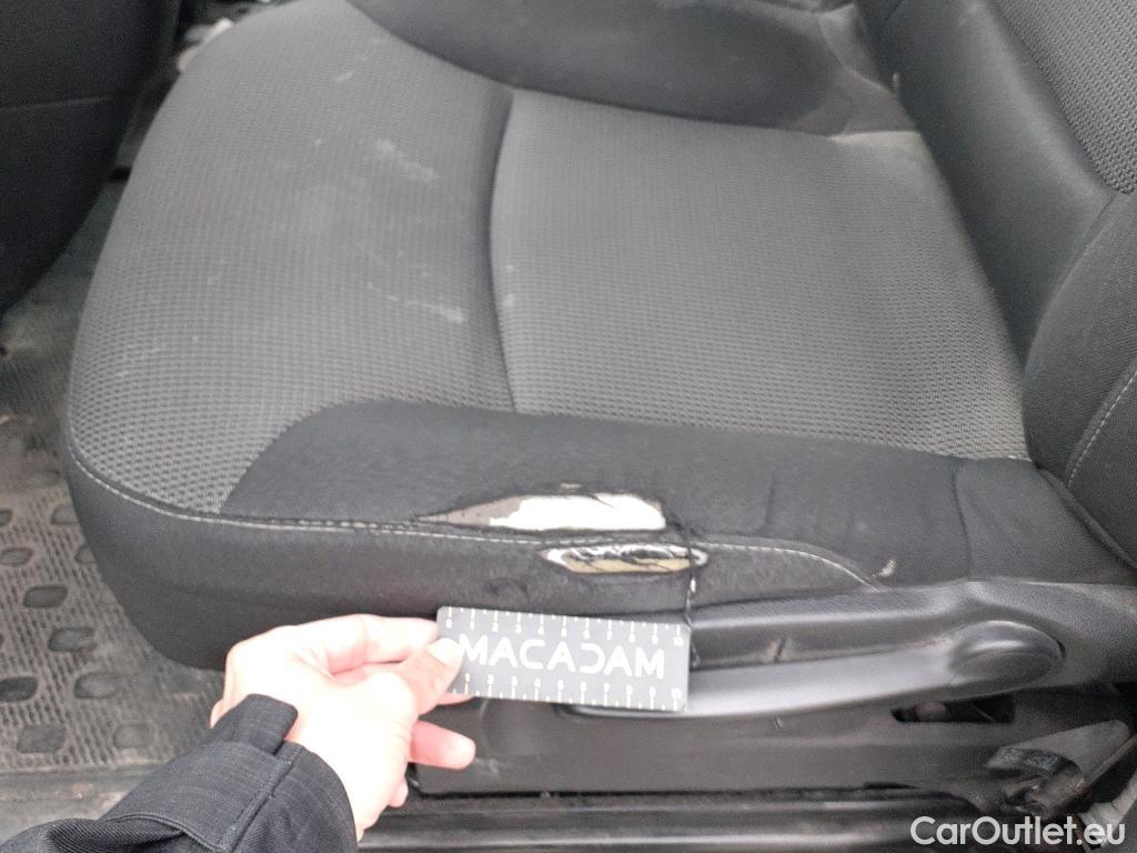  Renault  Trafic RENAULT  / 2019 / 4P / furgón Furgón 27 L1H1 Energy Blue dCi 70 kW- SS #19