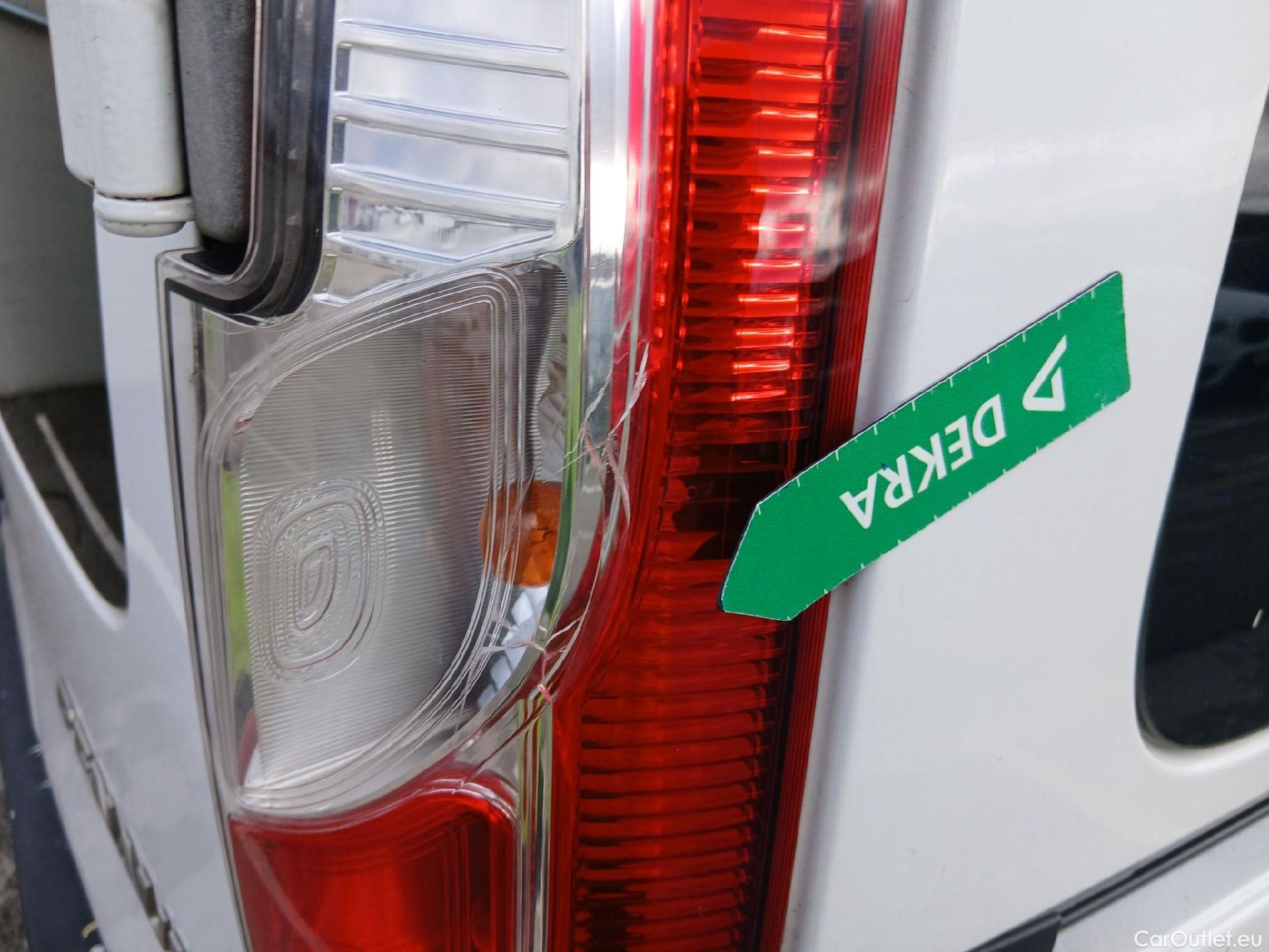  Renault  Kangoo  II Profesional 1.5 dCi 70CV MT5 E4 #24