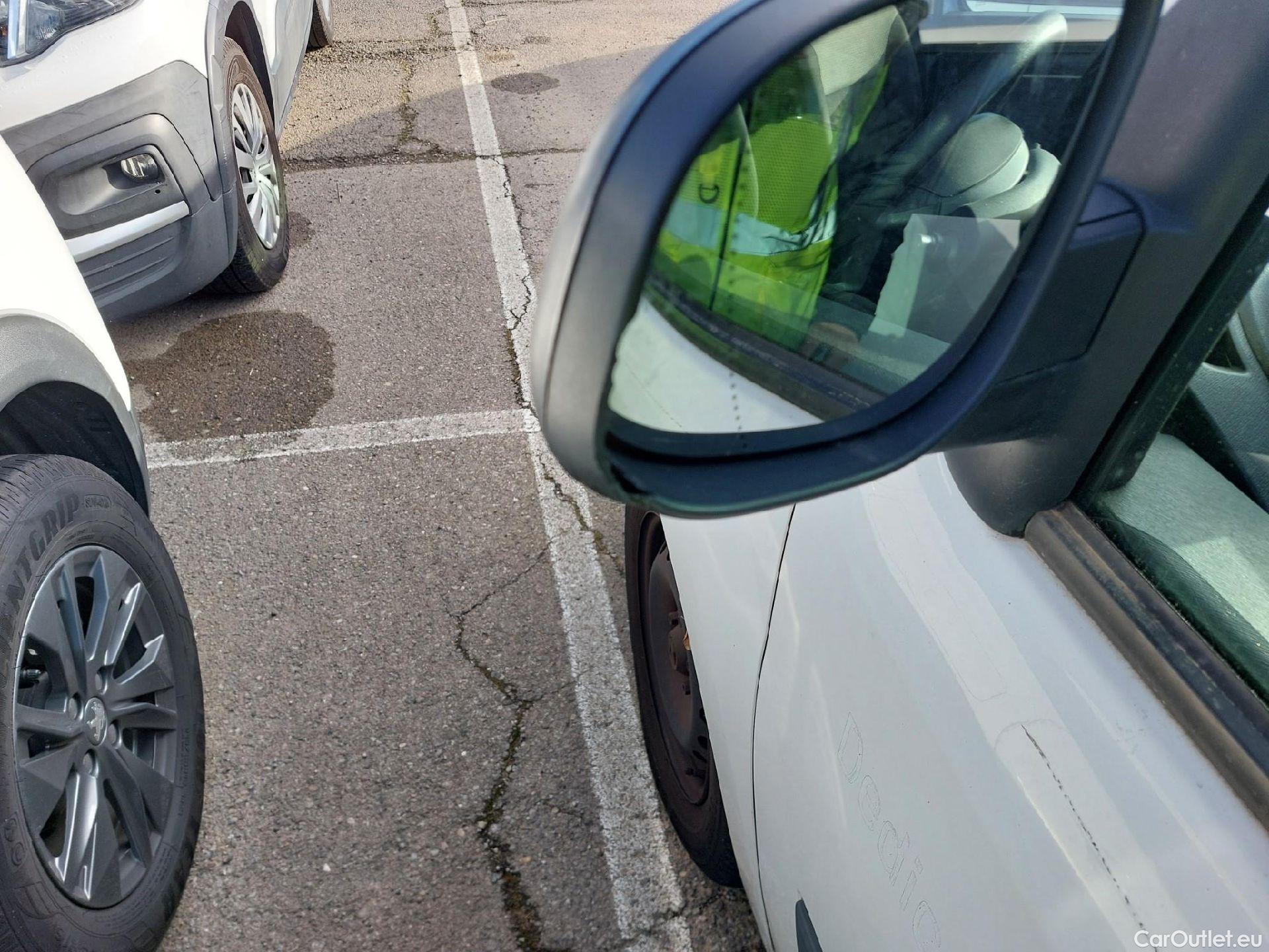  Renault  Kangoo RENAULT  Furgón/2013/3P/furgón derivado de turismo Profesional Blue dCi 70kW (95CV) #5