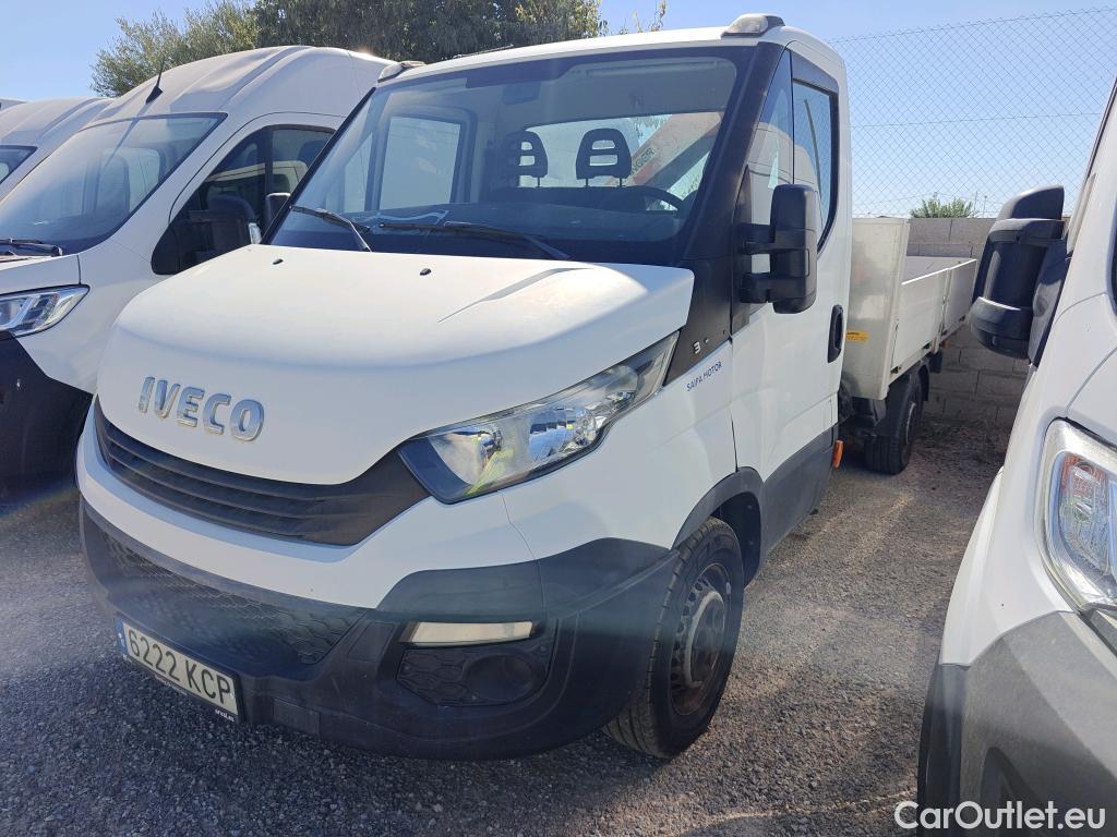  Iveco  Daily IVECO  / 2014 / 2P / chasis cabina 35S 14 3450 ###CAJA ABIERTA Y GRUA TRAS CABINA PALFINGER PK 2900### #56