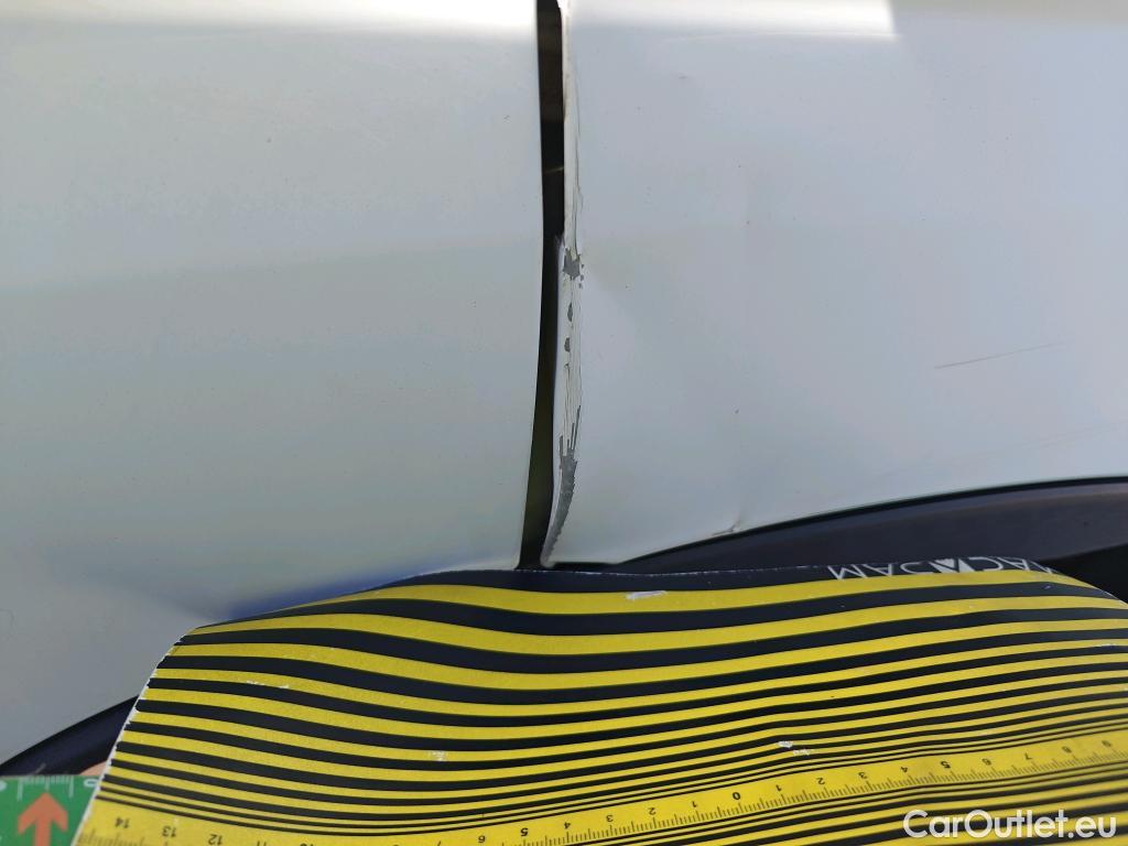  Iveco  Daily IVECO  / 2014 / 2P / chasis cabina 35S 14 3450 ###CAJA ABIERTA Y GRUA TRAS CABINA PALFINGER PK 2900### #22