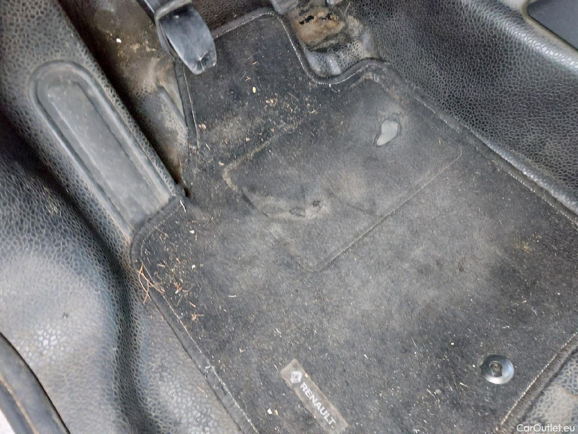  Renault  Kangoo RENAULT  Furgón/2013/3P/furgón derivado de turismo Profesional Blue dCi 70kW (95CV) #31