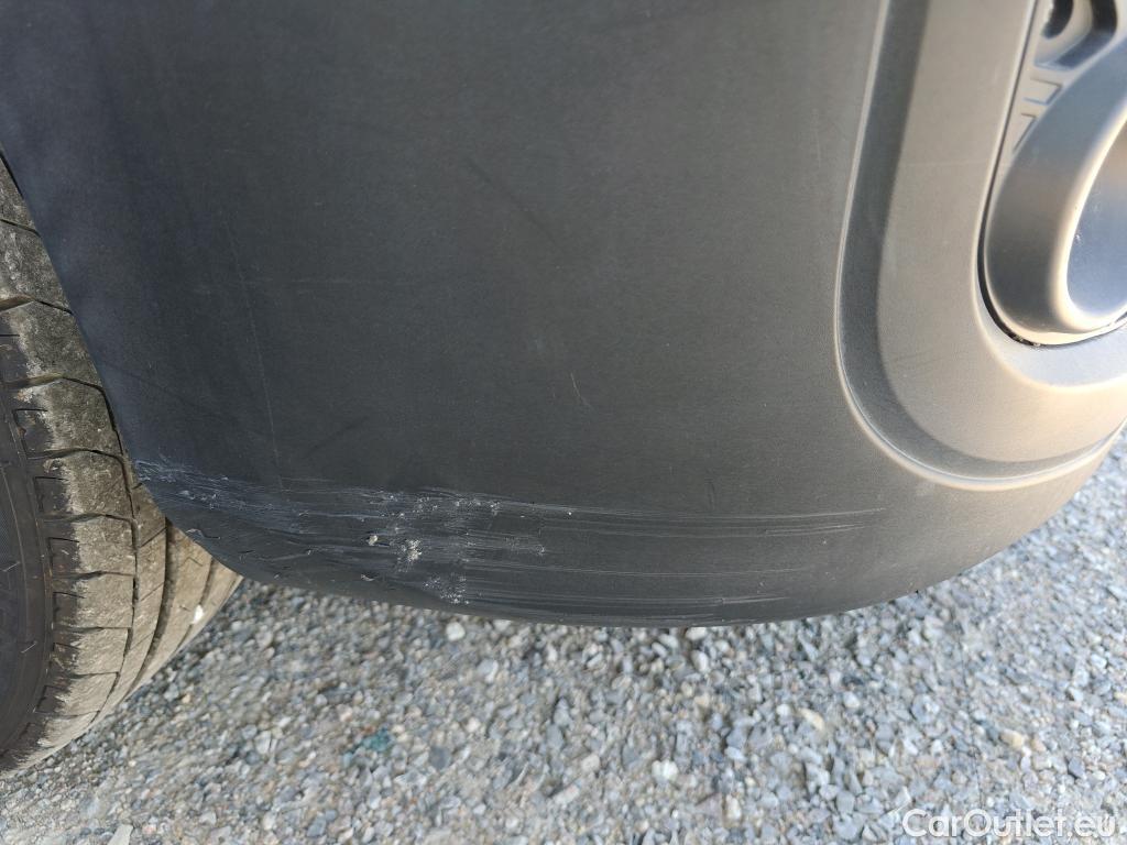  Iveco  Daily IVECO  / 2014 / 2P / chasis cabina 35S 14 3450 ###CAJA ABIERTA Y GRUA TRAS CABINA PALFINGER PK 2900### #42