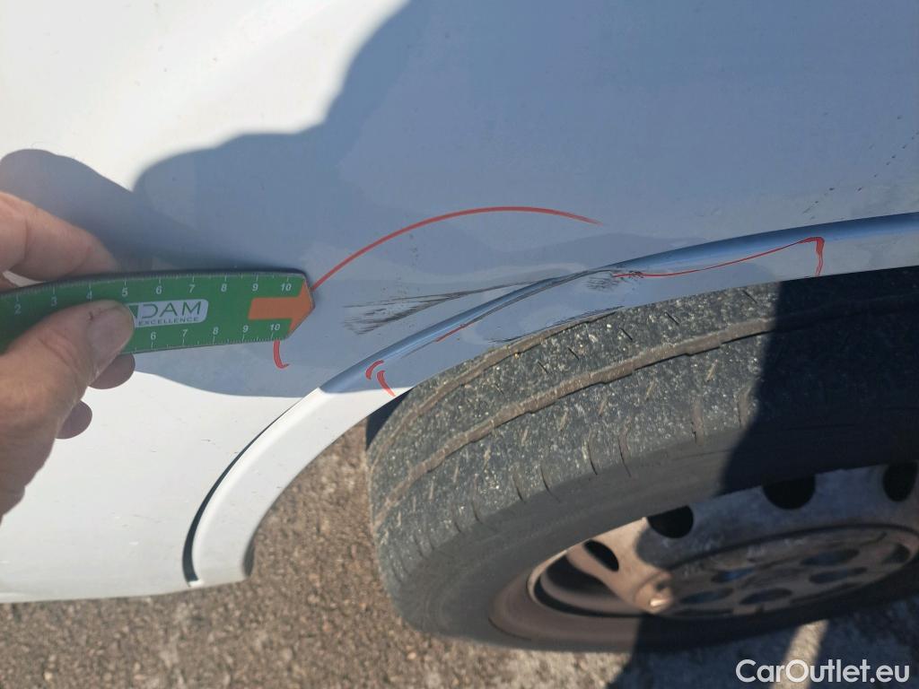  Opel  Movano  C HKa L2H2 3 5t Edition (verstärkt) 140CV MT6 E6d  #28