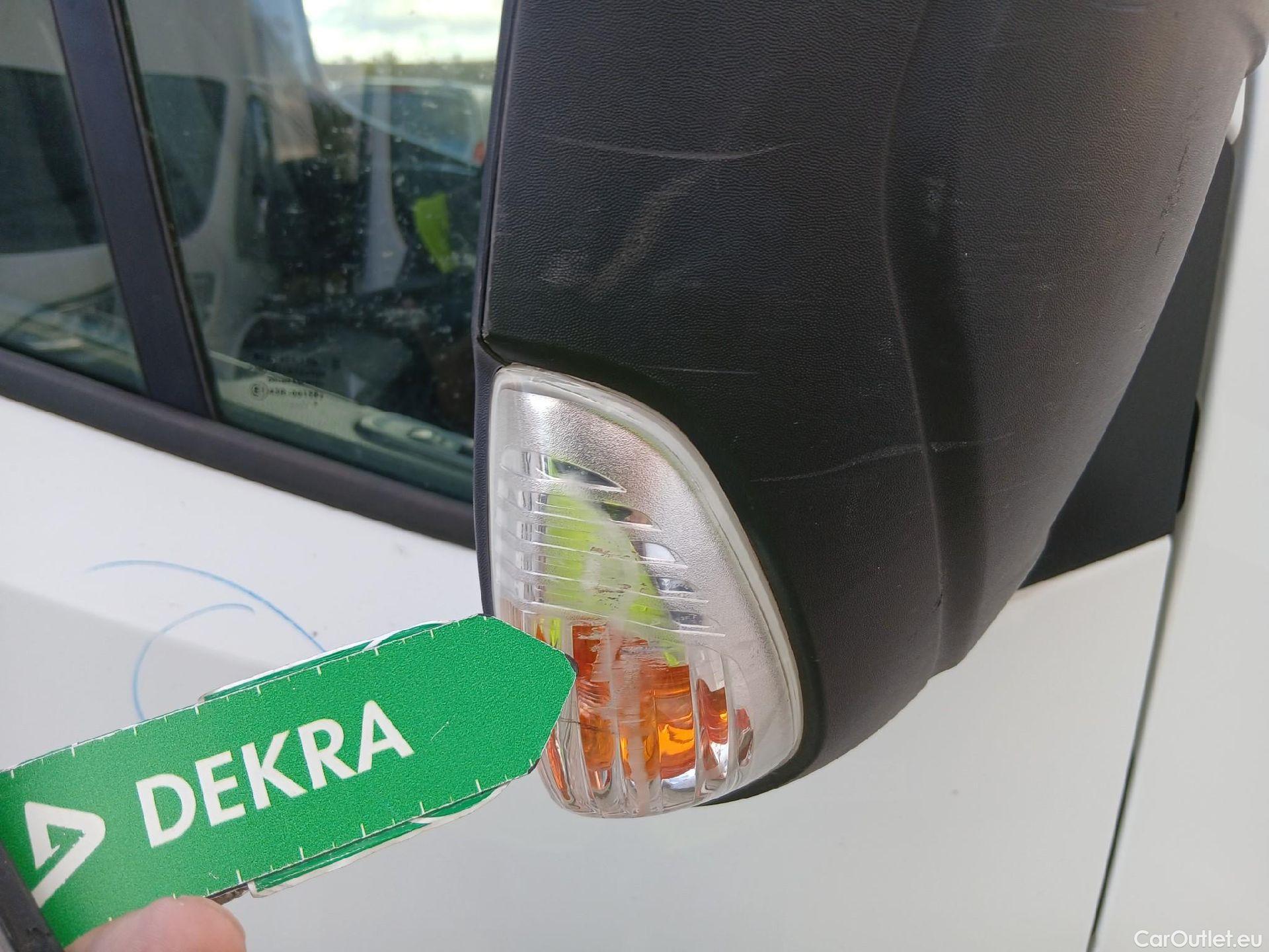  Opel  Movano OPEL  / 2010 / 4P / furgón 2.3 CDTI 96kW (130CV) L2 H2 F 3.5t #62