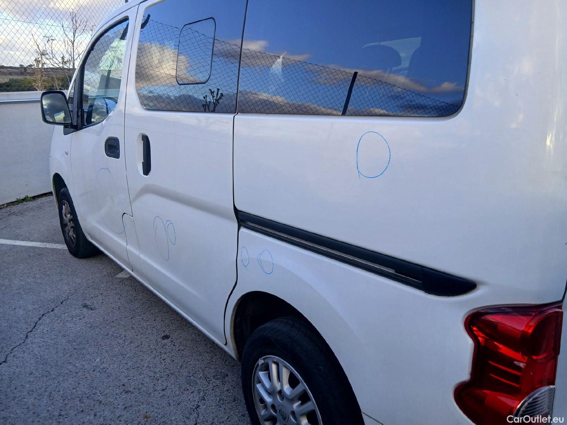  Nissan  NV200 NISSAN  / 2009 / 5P / combi Combi 5 1.5dCi 66kW (90CV) AC COMFORT #15