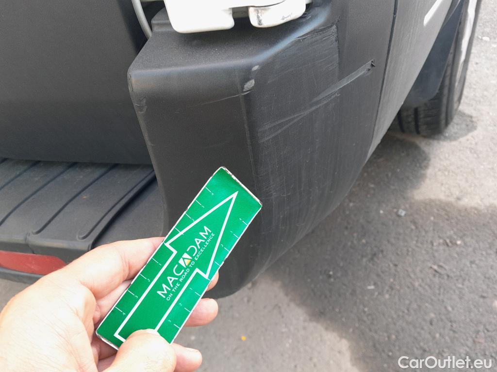  Ford  Transit FORD  / 2013 / 4P / furgón 350 96kW L2H2 Van Trend FWD MHEV #51