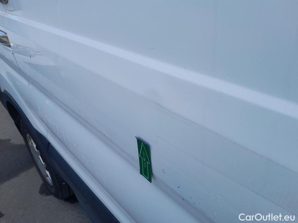  Ford  Transit FORD  / 2013 / 4P / furgón 350 96kW L2H2 Van Trend FWD MHEV #17